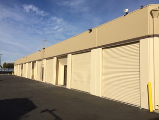 Plus de détails pour 546 W Vanguard Way, Brea, CA - Industriel à louer