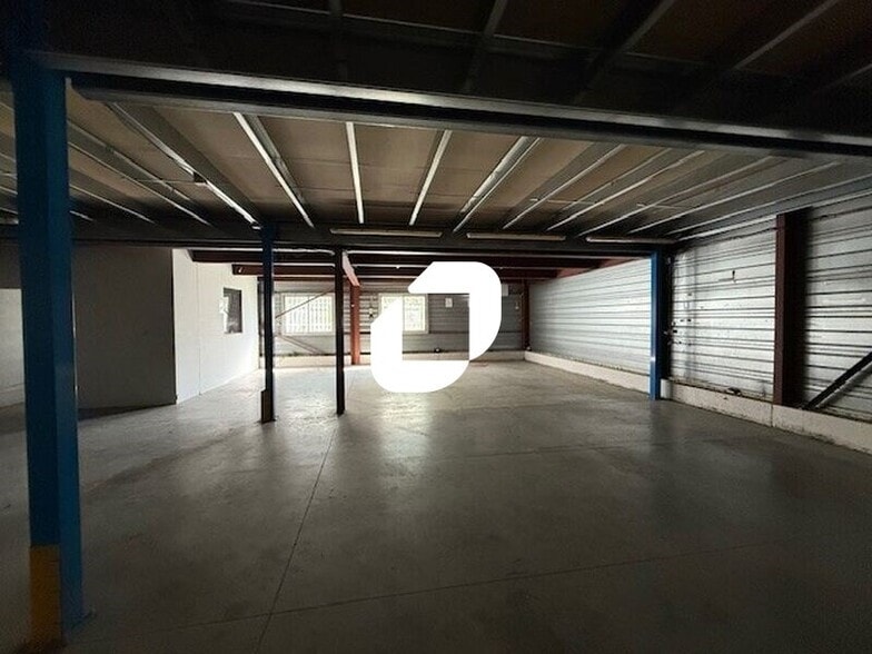 Flex in BOISSY-L'AILLERIE for lease - Building Photo - Image 2 of 13