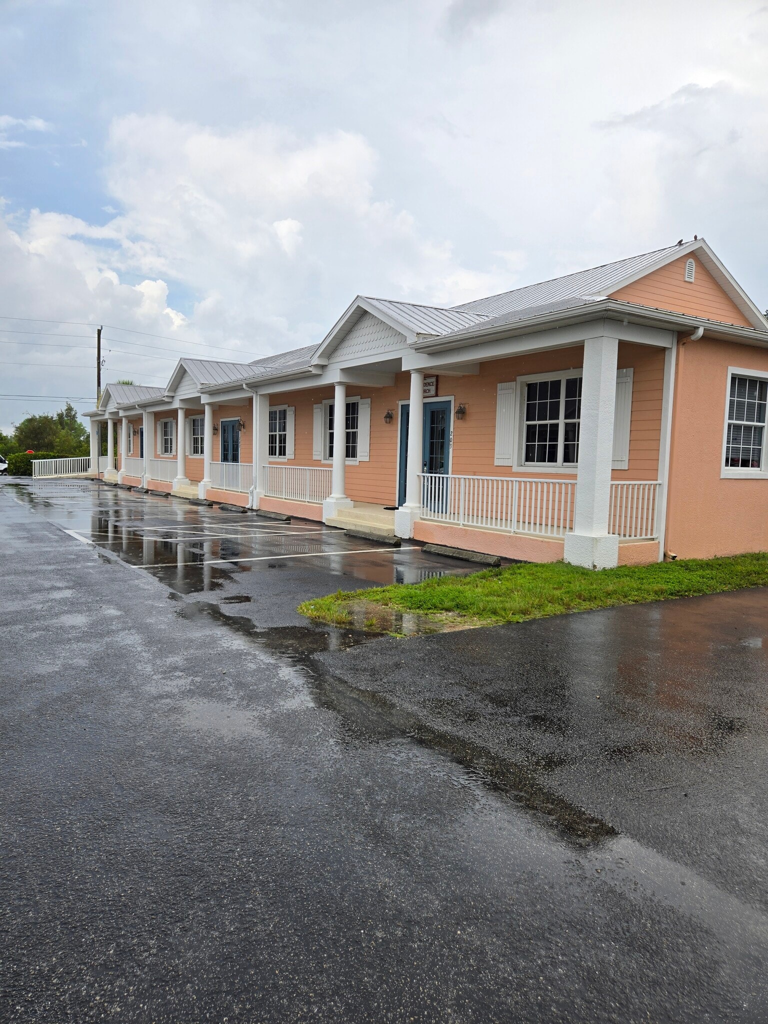 5473 Lee St, Lehigh Acres, FL for lease Building Photo- Image 1 of 12