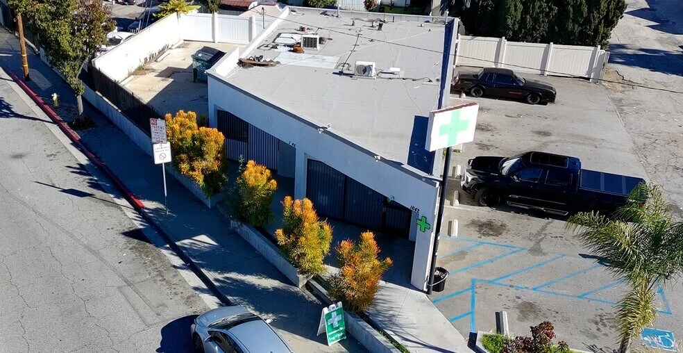 1642-1644 Potrero Grande Dr, Rosemead, CA à vendre - Photo du bâtiment - Image 3 de 12