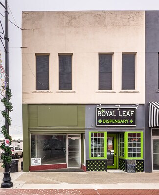 Plus de détails pour 126 E Choctaw Ave, Mcalester, OK - Commerce de détail à louer