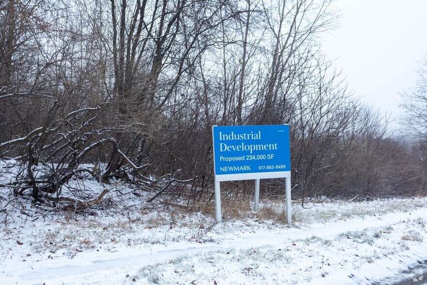 Orchard Hill Park Dr, Leominster, MA for sale - Building Photo - Image 1 of 3