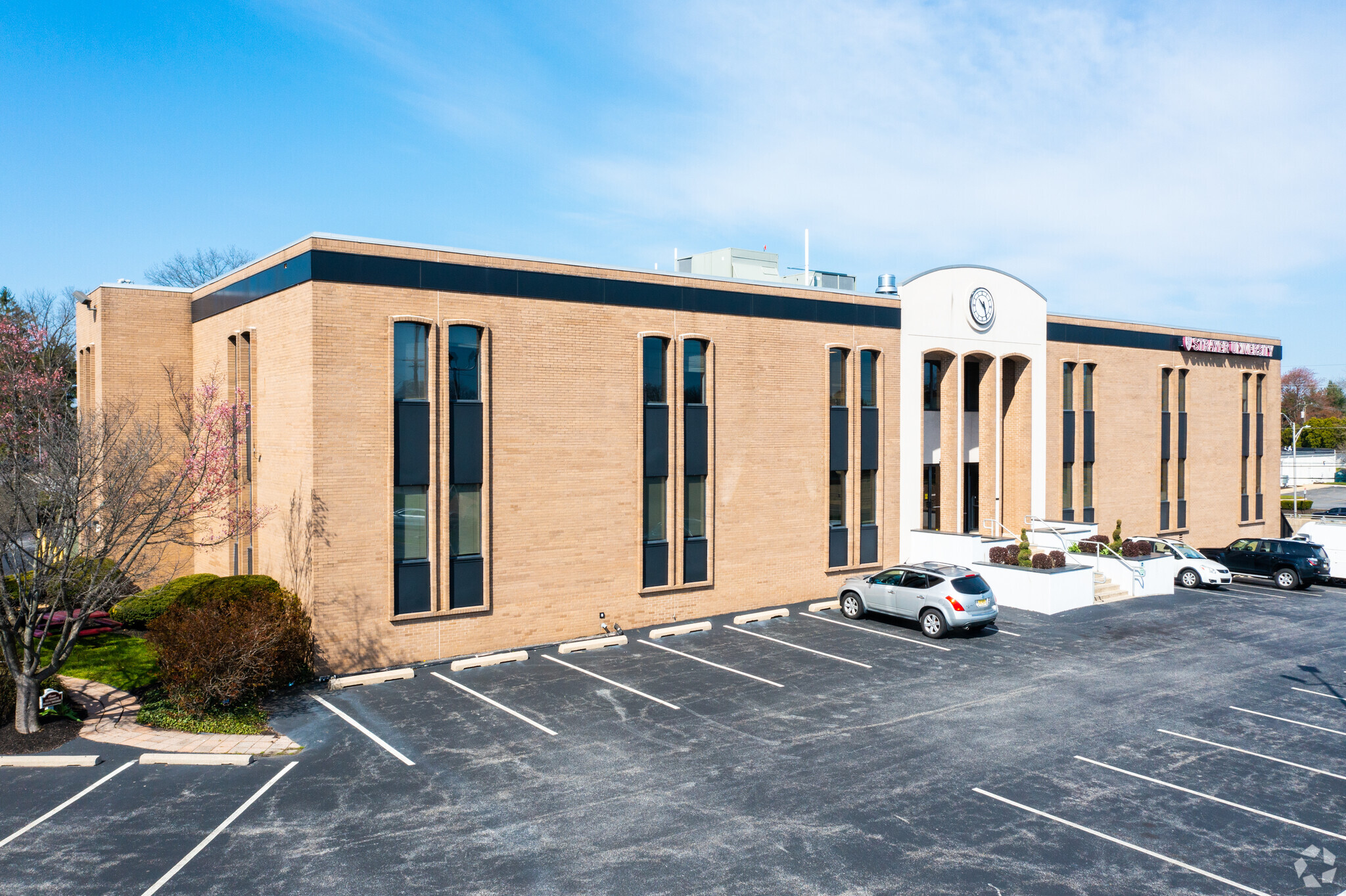 760 W Sproul Rd, Springfield, PA for lease Primary Photo- Image 1 of 8