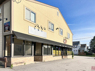 Plus de détails pour 342 S Main St, Middletown, CT - Vente au détail à louer