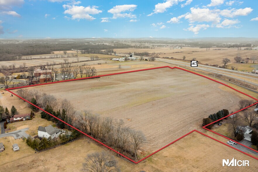 Routes 45 & 147, Montandon, PA à vendre - Photo du bâtiment - Image 2 de 6