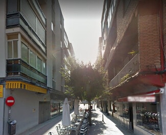 Plus de détails pour Multi-résidentiel à vendre