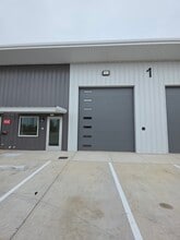 1304 Leander Dr, Leander, TX for lease Building Photo- Image 2 of 15