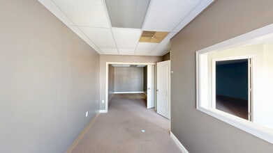 801 N Main St, High Point, NC for lease Interior Photo- Image 2 of 7
