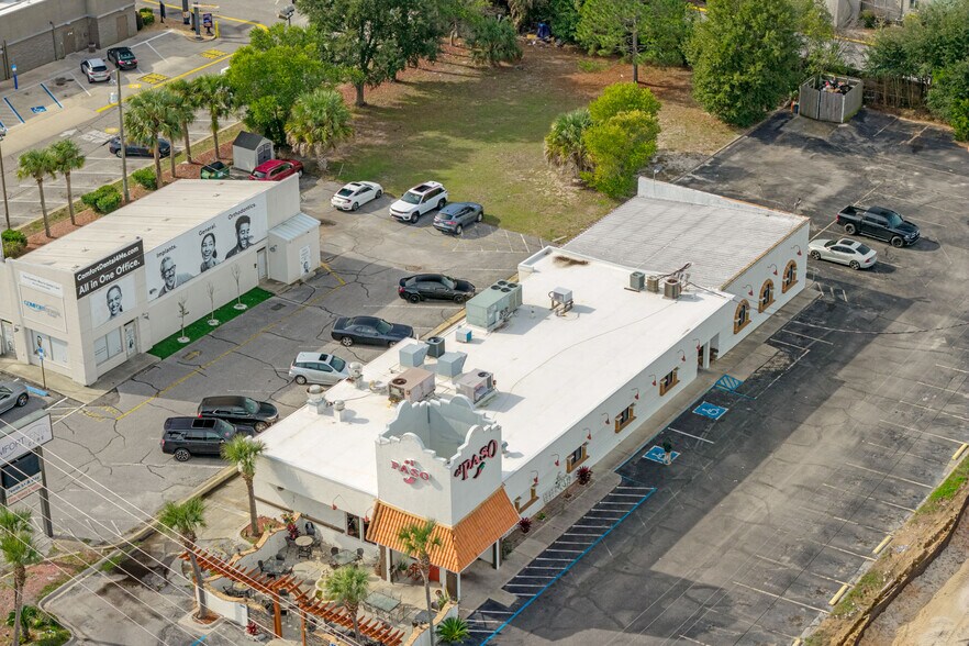 480 Mary Esther Blvd NW, Fort Walton Beach, FL à louer - Photo du bâtiment - Image 3 de 38