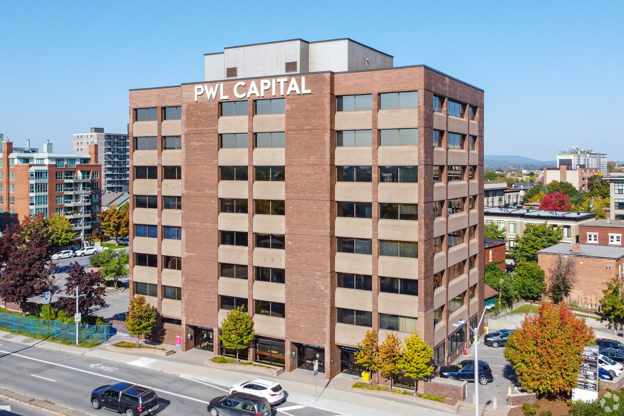 265 Carling Ave, Ottawa, ON à louer Photo du bâtiment- Image 1 de 8