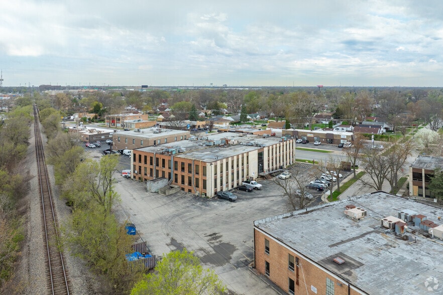 10001 W Roosevelt Rd, Westchester, IL for sale - Aerial - Image 2 of 29