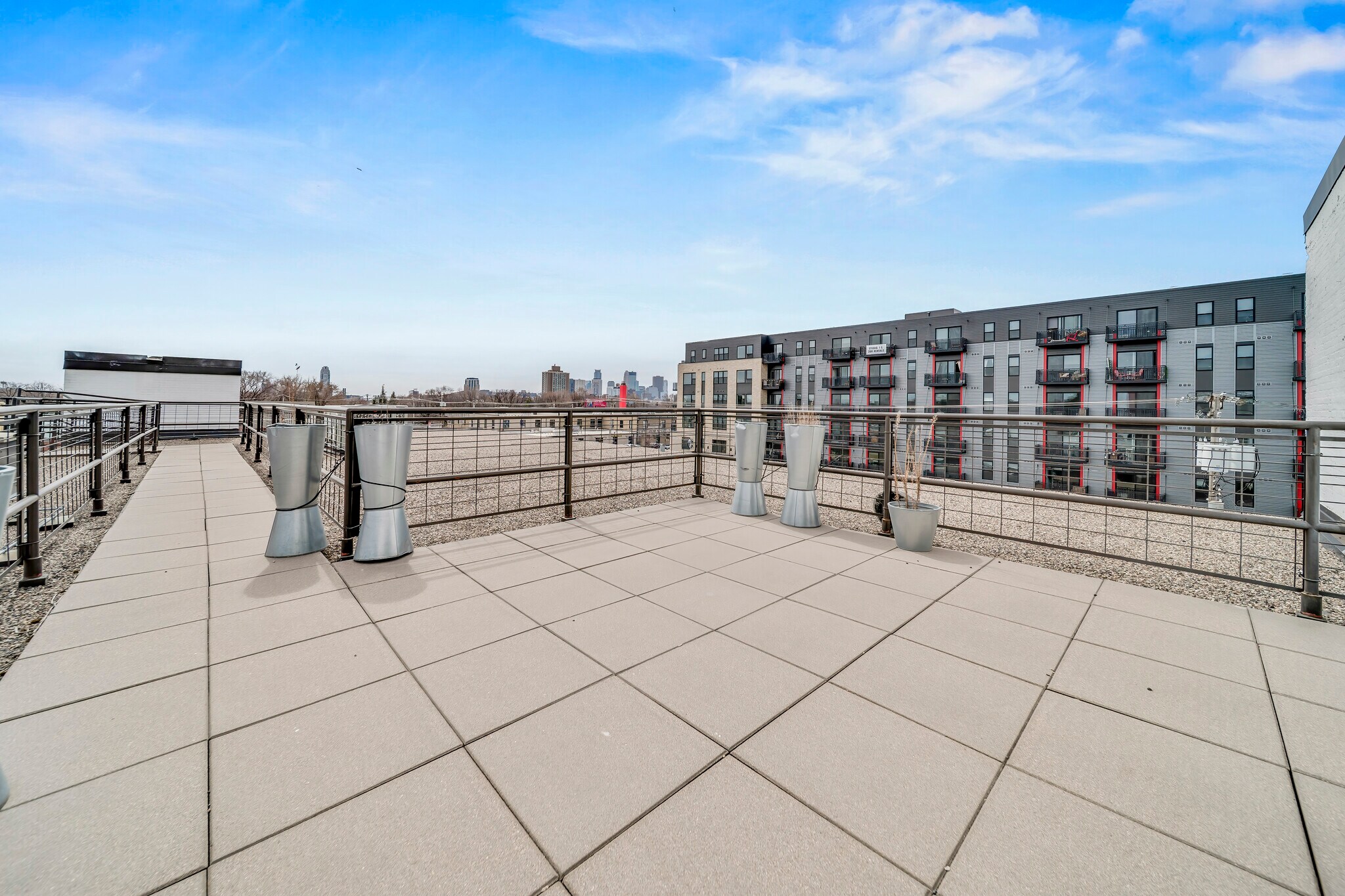 1331 NE Tyler St, Minneapolis, MN for lease Interior Photo- Image 1 of 15