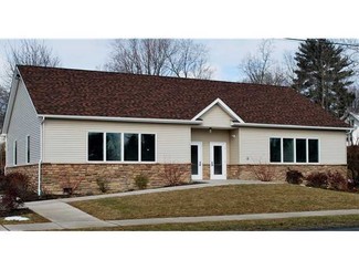 Plus de détails pour 27 Carpenter Ave, Middletown, NY - Bureau à louer