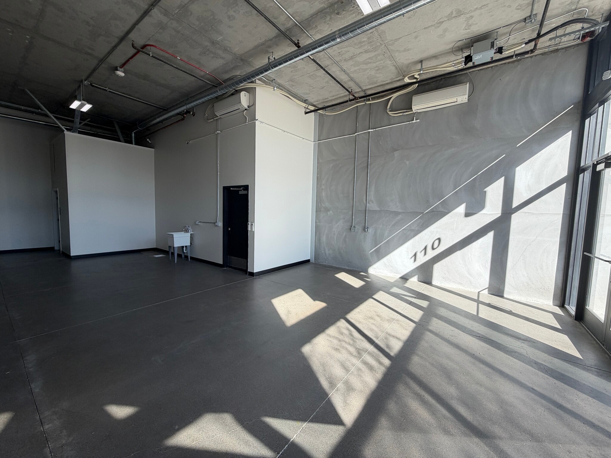 1827 J St, Sacramento, CA à louer Photo intérieure- Image 1 de 6