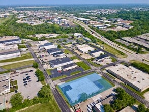 N57 W13520 Reichert Ave, Menomonee Falls, WI for lease Building Photo- Image 2 of 14