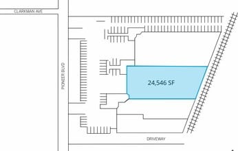 10504-10540 Pioneer Blvd, Santa Fe Springs, CA à louer Plan de site- Image 2 de 3