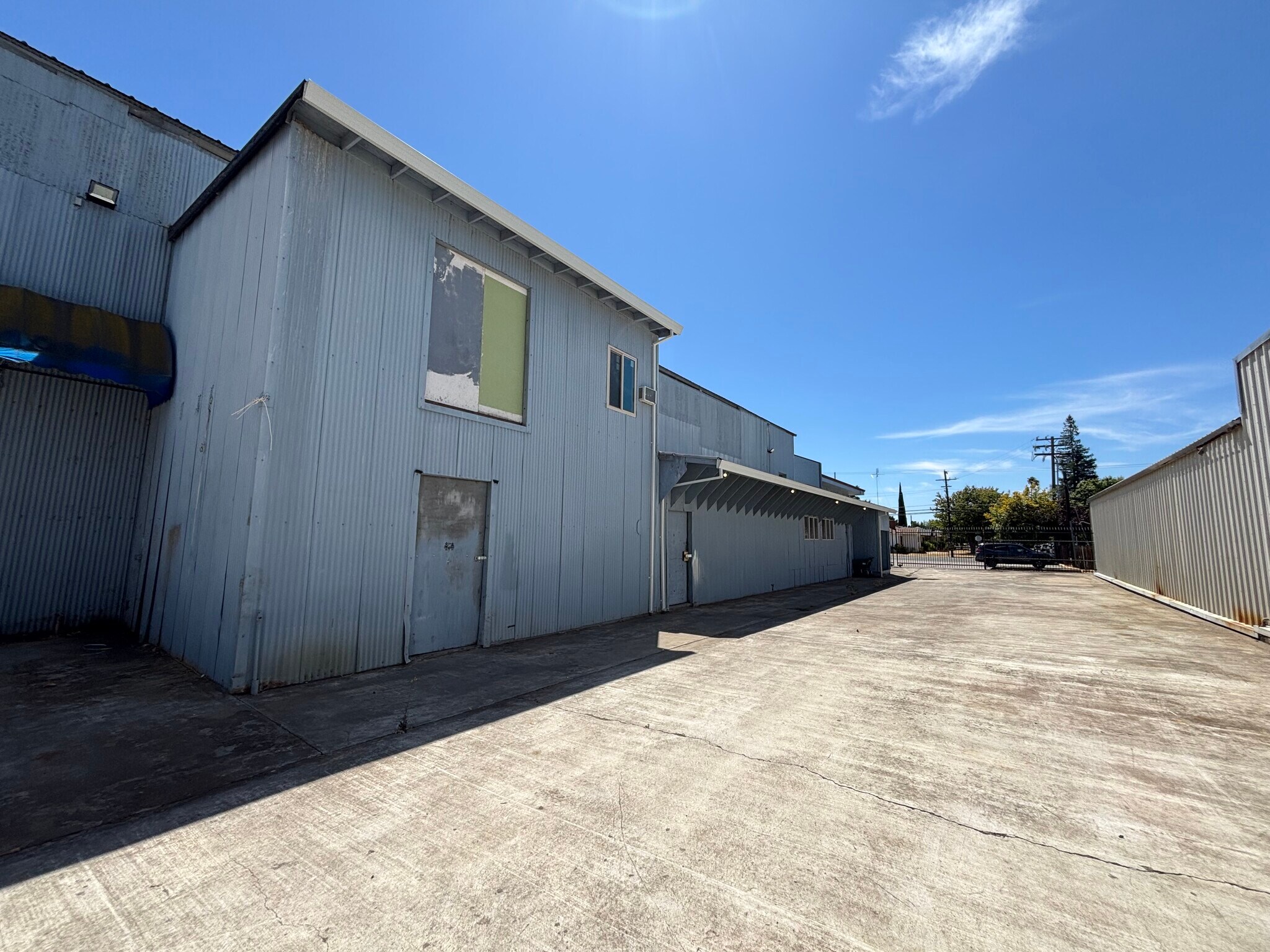 4701 24th St, Sacramento, CA for lease Building Photo- Image 1 of 9