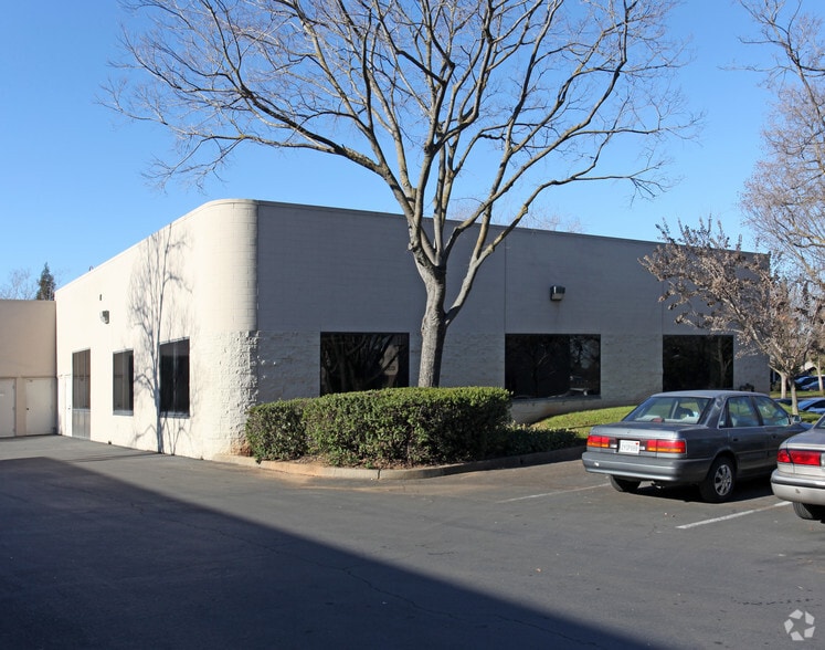 3250 Ramos Cir, Sacramento, CA for sale - Building Photo - Image 3 of 3
