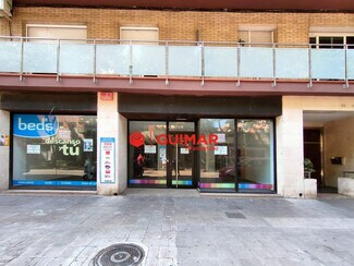 Plus de détails pour Multi-résidentiel à vendre