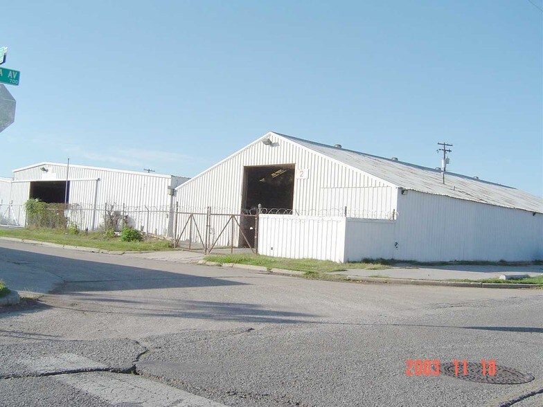 701 N Indiana Ave, Oklahoma City, OK for sale - Building Photo - Image 3 of 3