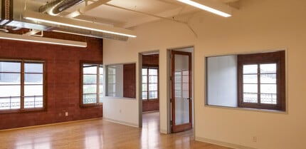 1460 4th St, Santa Monica, CA for lease Interior Photo- Image 1 of 4