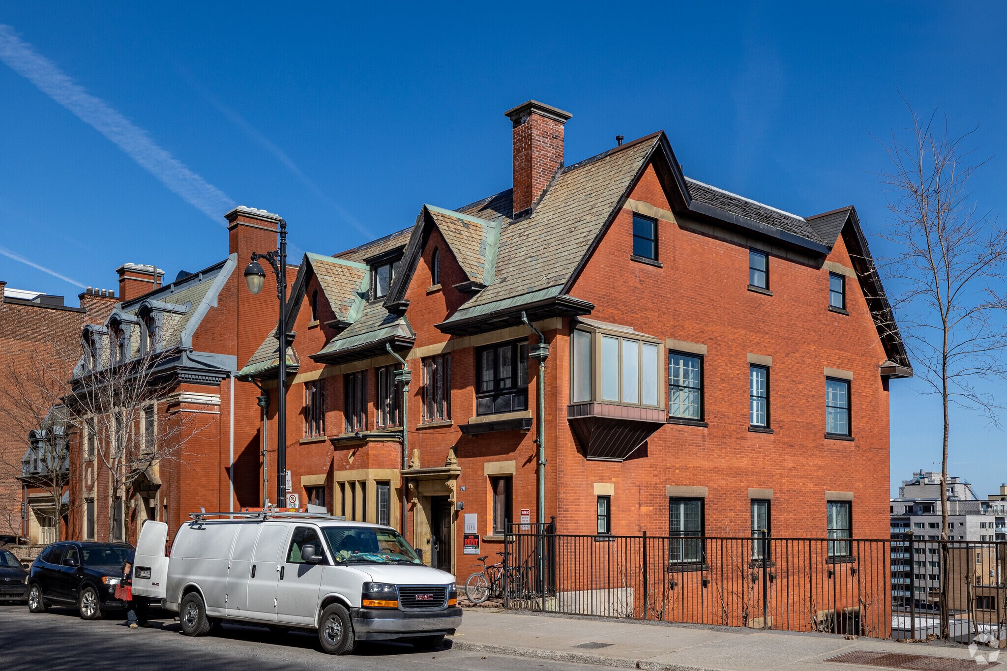 1290 Av Des Pins O, Montréal, QC à vendre Photo principale- Image 1 de 1