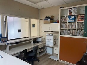 123 S Commerce St, Stockton, CA for lease Interior Photo- Image 2 of 21