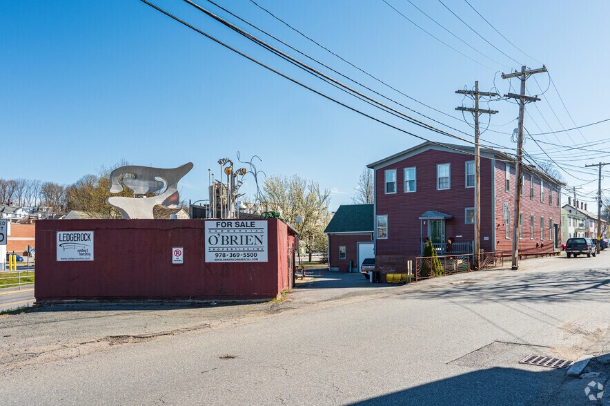 4-8 Loring St, Hudson, MA à vendre - Photo du bâtiment - Image 1 de 14