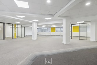 22 Quai Gallieni, Suresnes for lease Interior Photo- Image 2 of 4