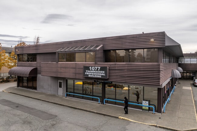 Plus de détails pour 1077 56 St, Delta, BC - Bureau/Commerce de détail à louer