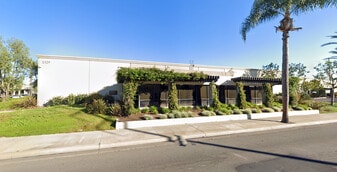 1529 E McFadden Ave, Santa Ana CA - Entrepôt