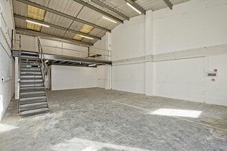 Burley Pl, Leeds for sale Interior Photo- Image 2 of 2