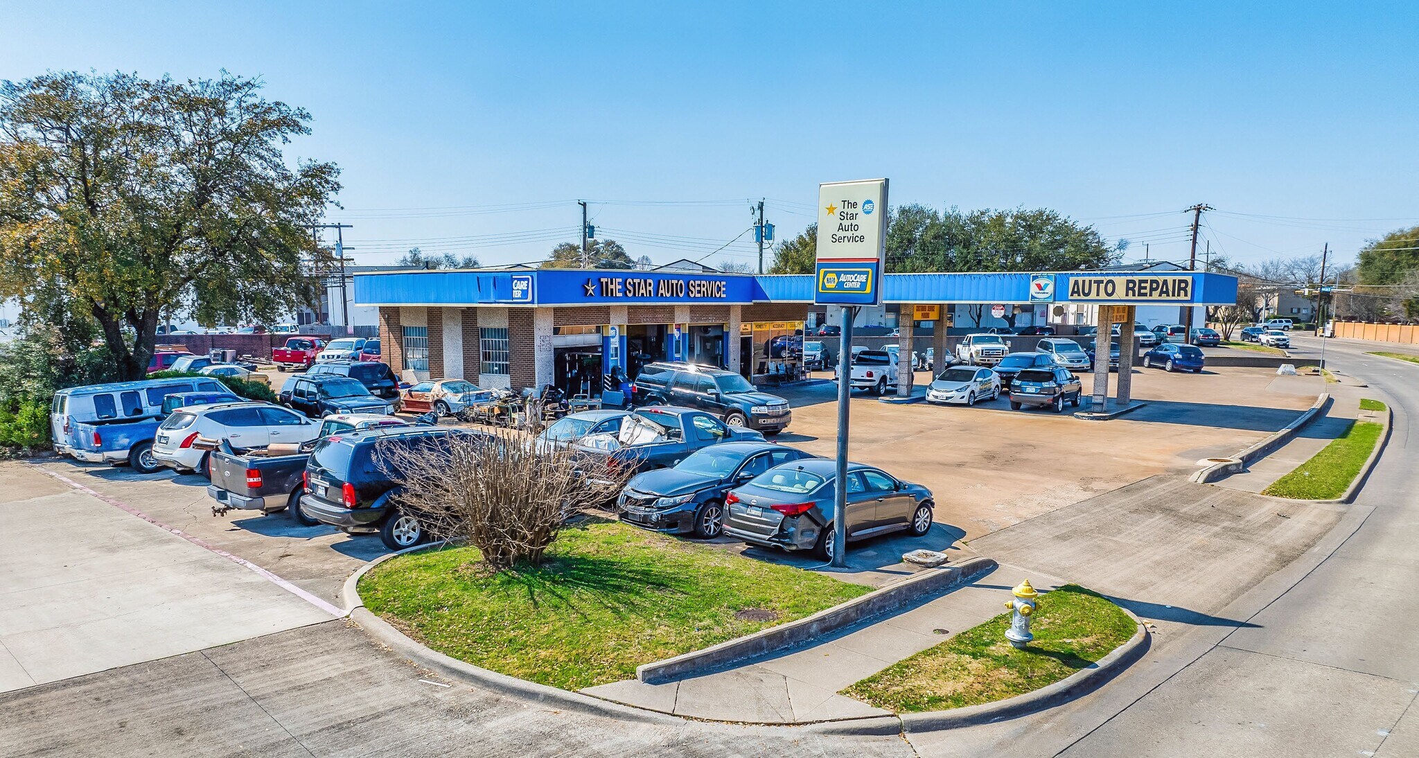 900 E Belt Line Rd, Richardson, TX à louer Photo du bâtiment- Image 1 de 5