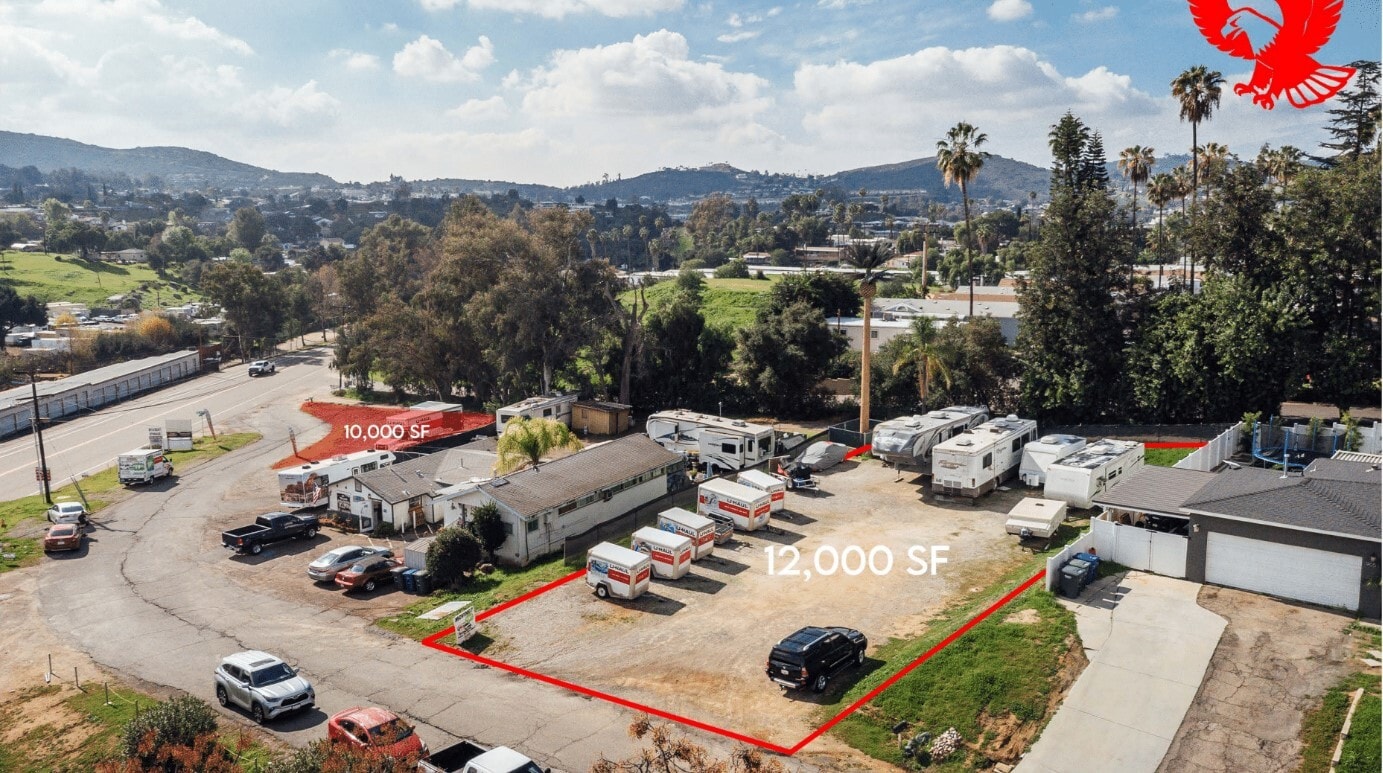 13606 Highway 8 Business, Lakeside, CA à louer Photo principale- Image 1 de 13