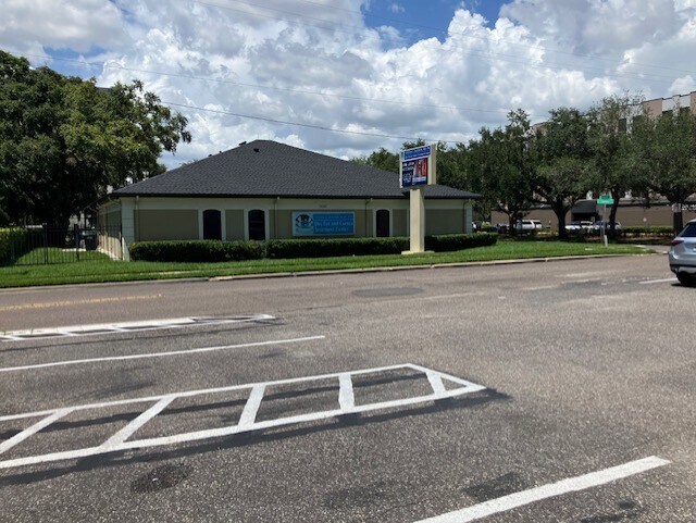 3006 W Swann Ave, Tampa, FL à vendre - Photo du bâtiment - Image 3 de 13