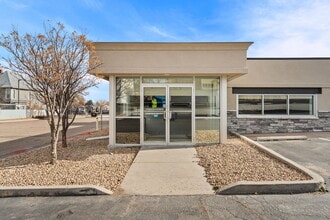 807 17th St, Greeley, CO à louer Photo du bâtiment- Image 2 de 6