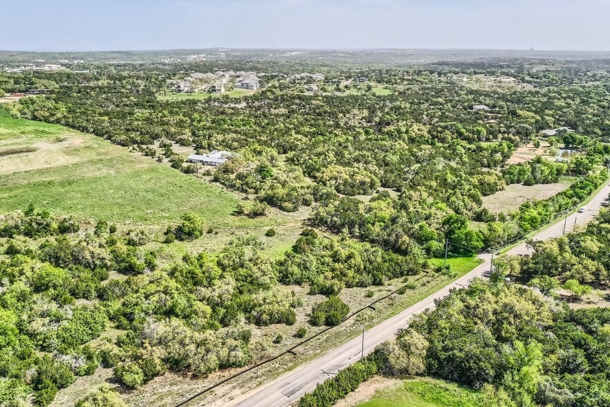 10910 Kit Carson Dr, Austin, TX à vendre - Photo du bâtiment - Image 3 de 12