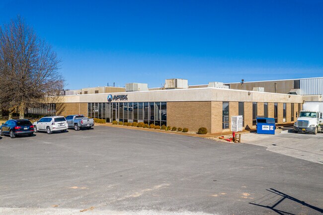 Plus de détails pour 1609 N Old Missouri Rd, Springdale, AR - Industriel à louer