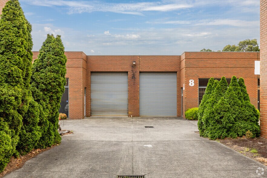 1-3 Eastspur Ct, Kilsyth South à louer - Photo du bâtiment - Image 2 de 4