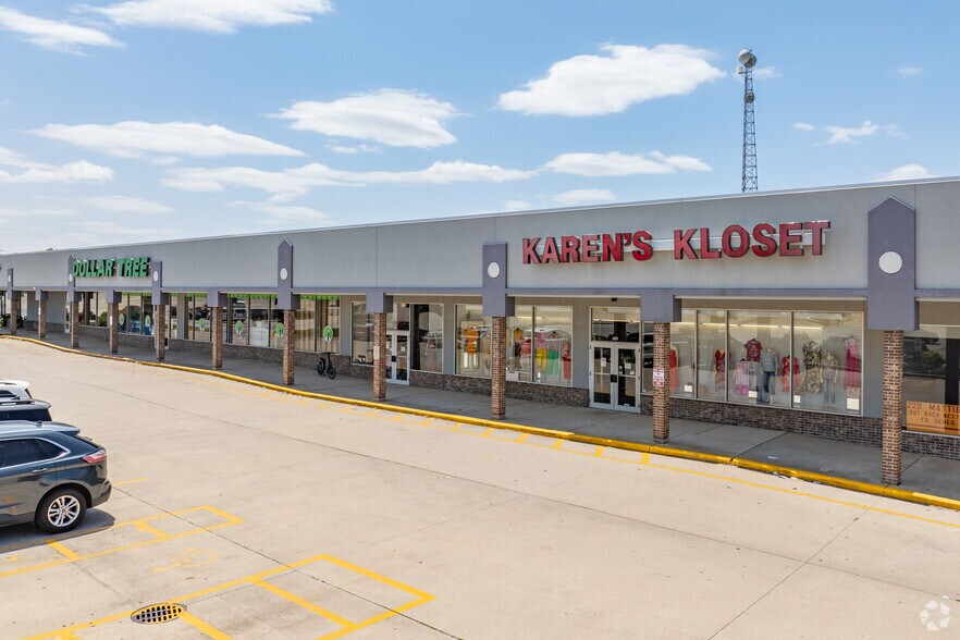 229 Mattis Ave, Champaign, IL à louer - Photo du bâtiment - Image 2 de 6