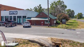 Plus de détails pour 108 W Hughes St, Collinsville, TX - Commerce de détail à louer