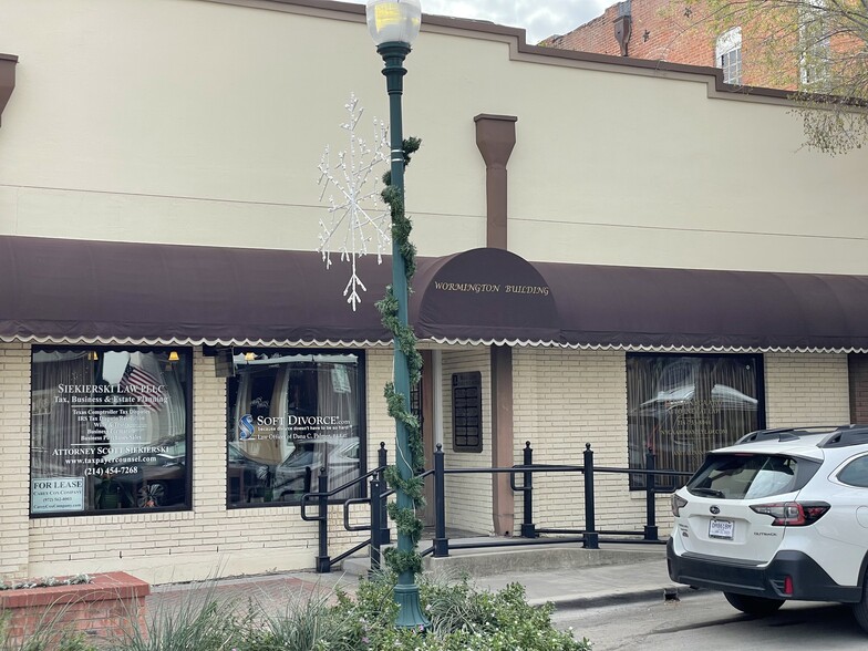 212 E Virginia St, McKinney, TX for lease - Building Photo - Image 3 of 23