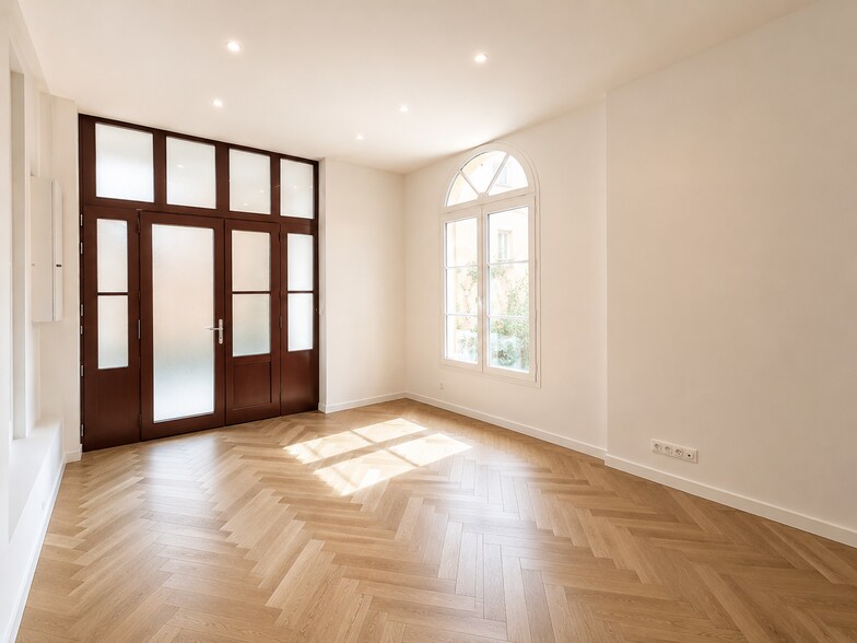 Bureau dans Paris à vendre - Photo du bâtiment - Image 2 de 4