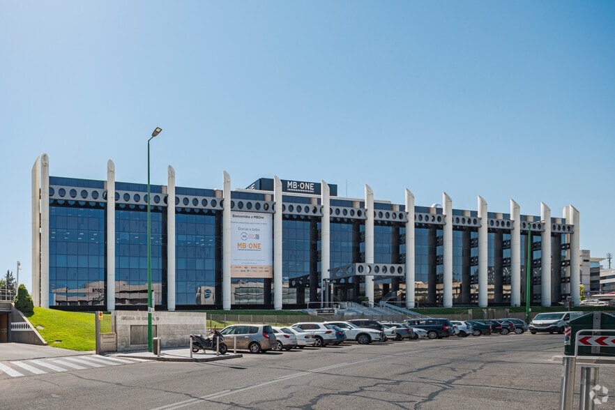Avenida de Europa, 19, Alcobendas, Madrid for lease - Building Photo - Image 2 of 5