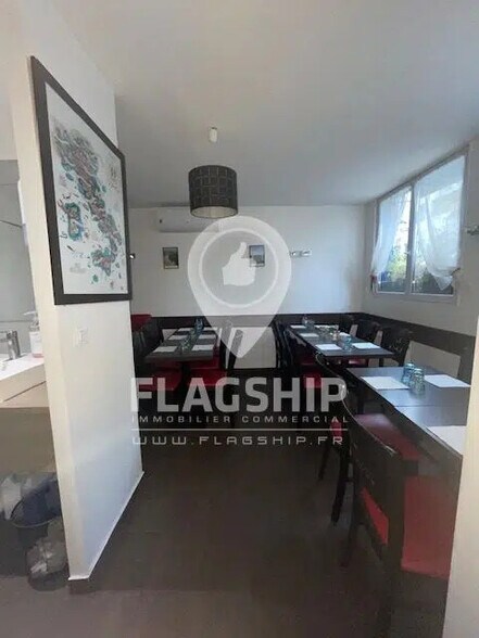 Commerce de détail dans Boulogne-Billancourt à vendre - Photo intérieure - Image 2 de 4