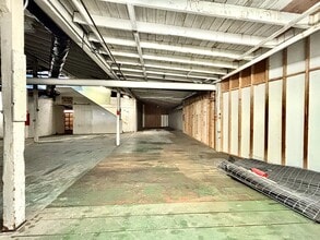 809 Edgewater St NW, Salem, OR for lease Building Photo- Image 1 of 19