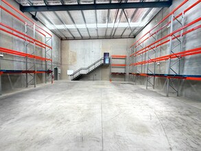 2B Mavis St, Revesby for lease Interior Photo- Image 2 of 4