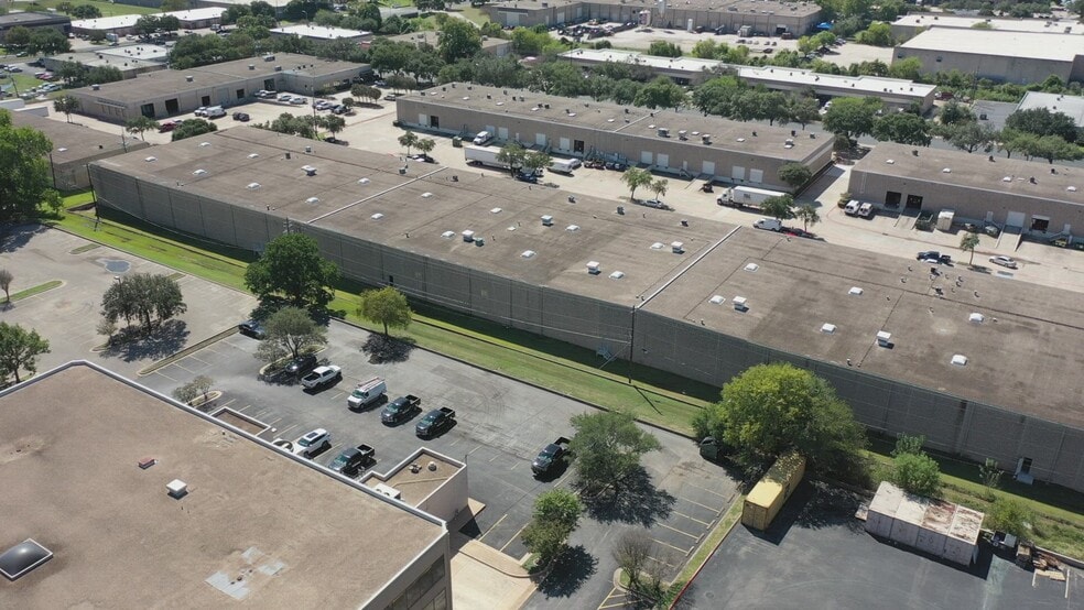 2200 Denton Dr, Austin, TX for lease - Commercial Listing Video - Image 3 of 30