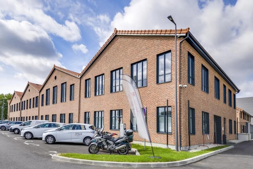 116 Quai De Bezons, Argenteuil for lease - Building Photo - Image 1 of 9