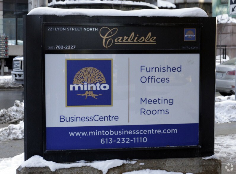 221 Lyon St, Ottawa, ON à louer - Photo du bâtiment - Image 3 de 4